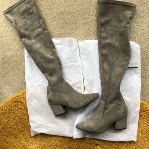 Goodnight Macaroon ‘Carina’ Taupe OTK Boots